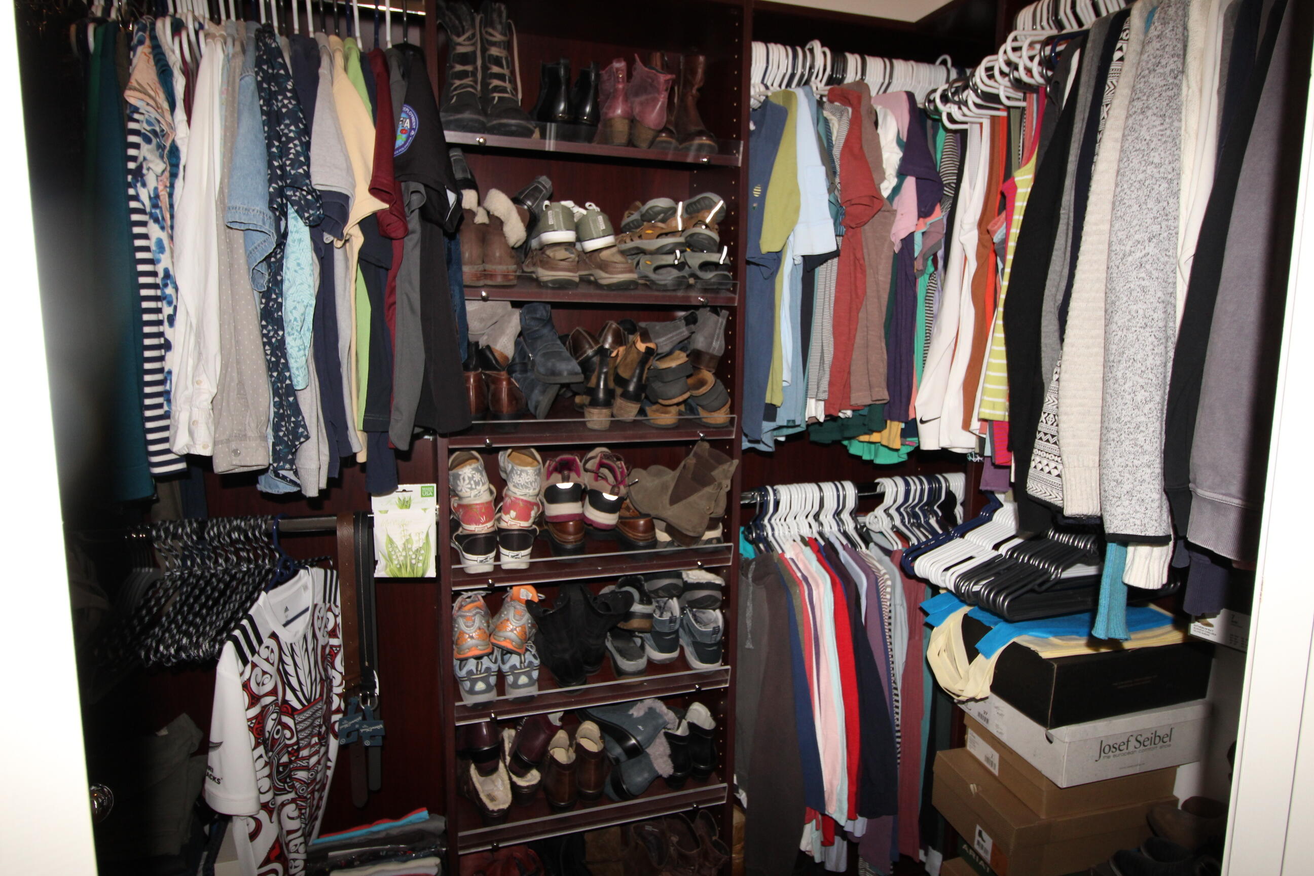 2841 Hornbeam Road Palmdale, CA 93551 - Photo 29 of 36 Well organized