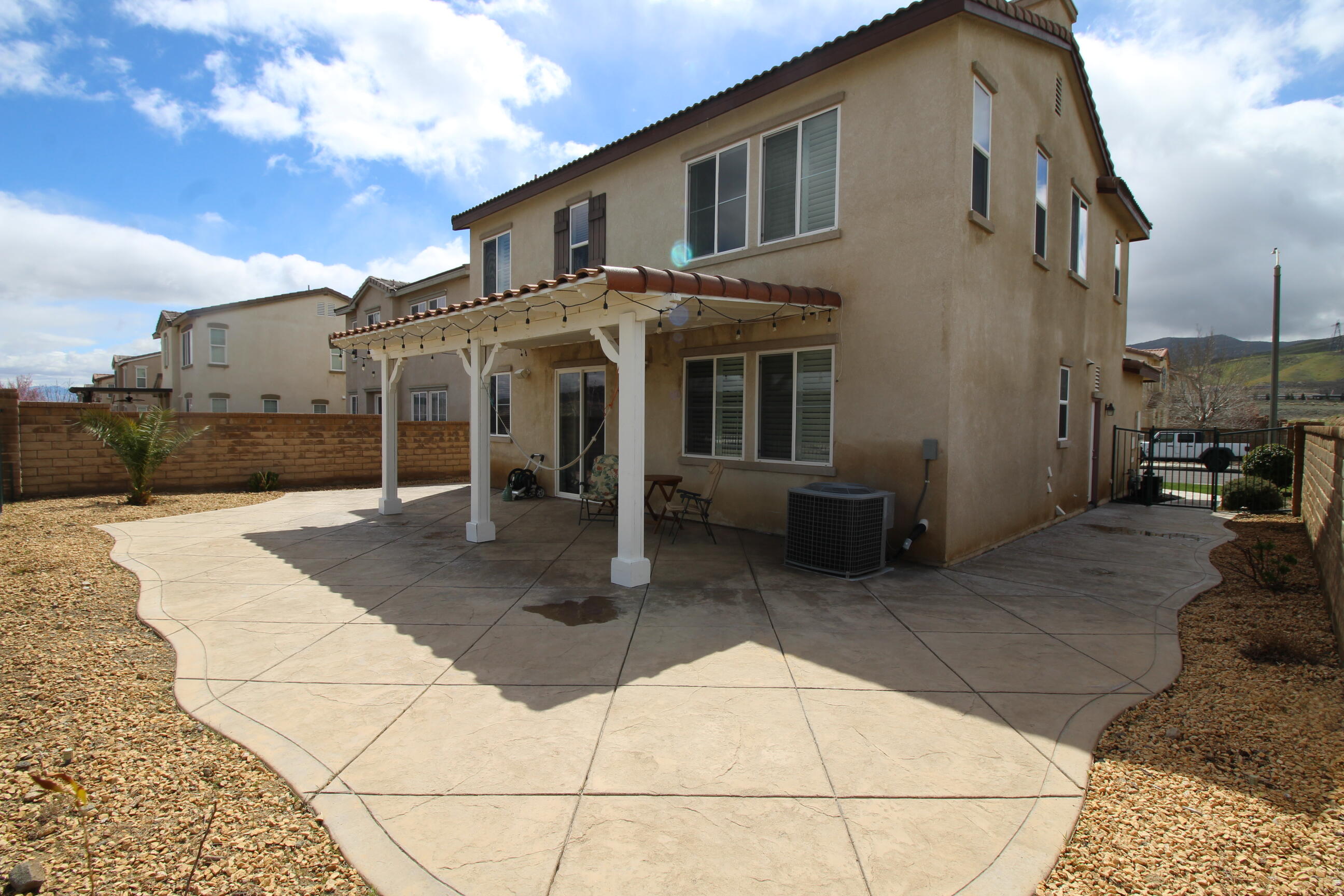 2841 Hornbeam Road Palmdale, CA 93551 - Photo 7 of 36 Low maintenance back yard
