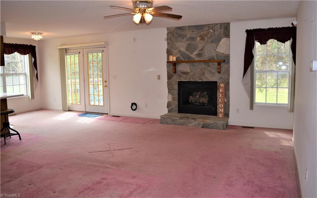 5449 Racine Road Randleman, NC 27317 - Photo 6 of 22 Gallery Image 6
