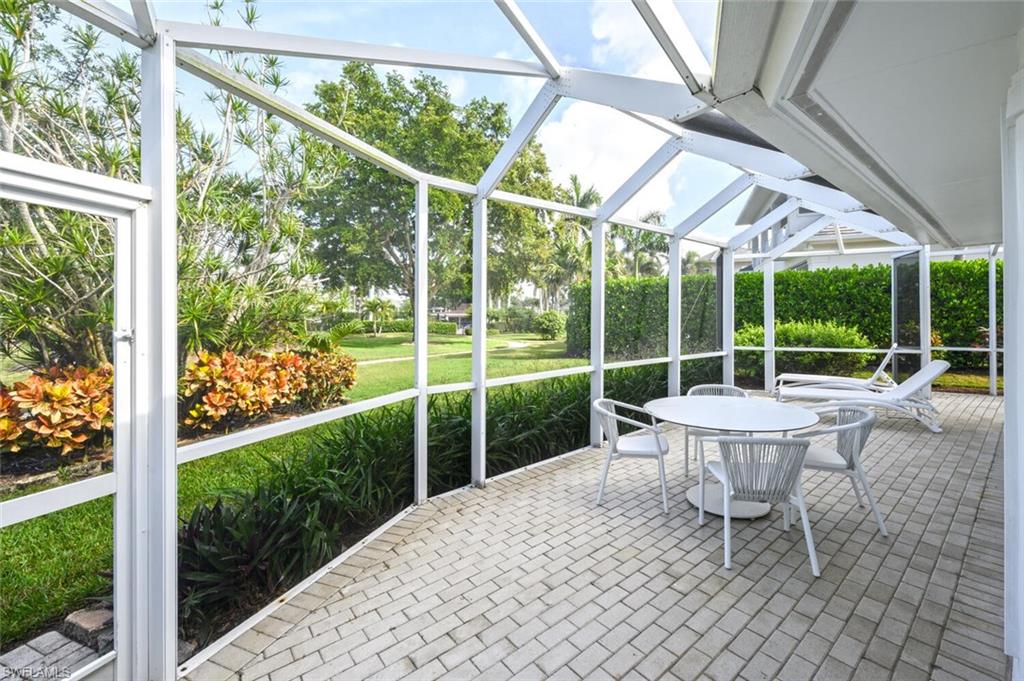 735 Parkview Lane Naples, FL 34103 - Photo 25 of 32 Lanai