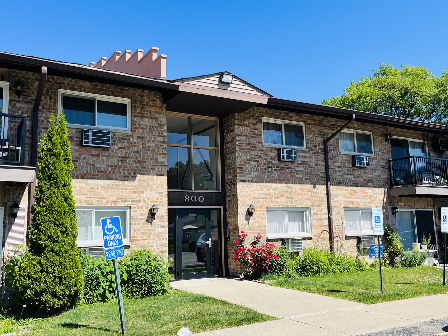 800 East Old Willow Road, Unit 105 Prospect Heights, IL 60070 - Photo 1 of 1