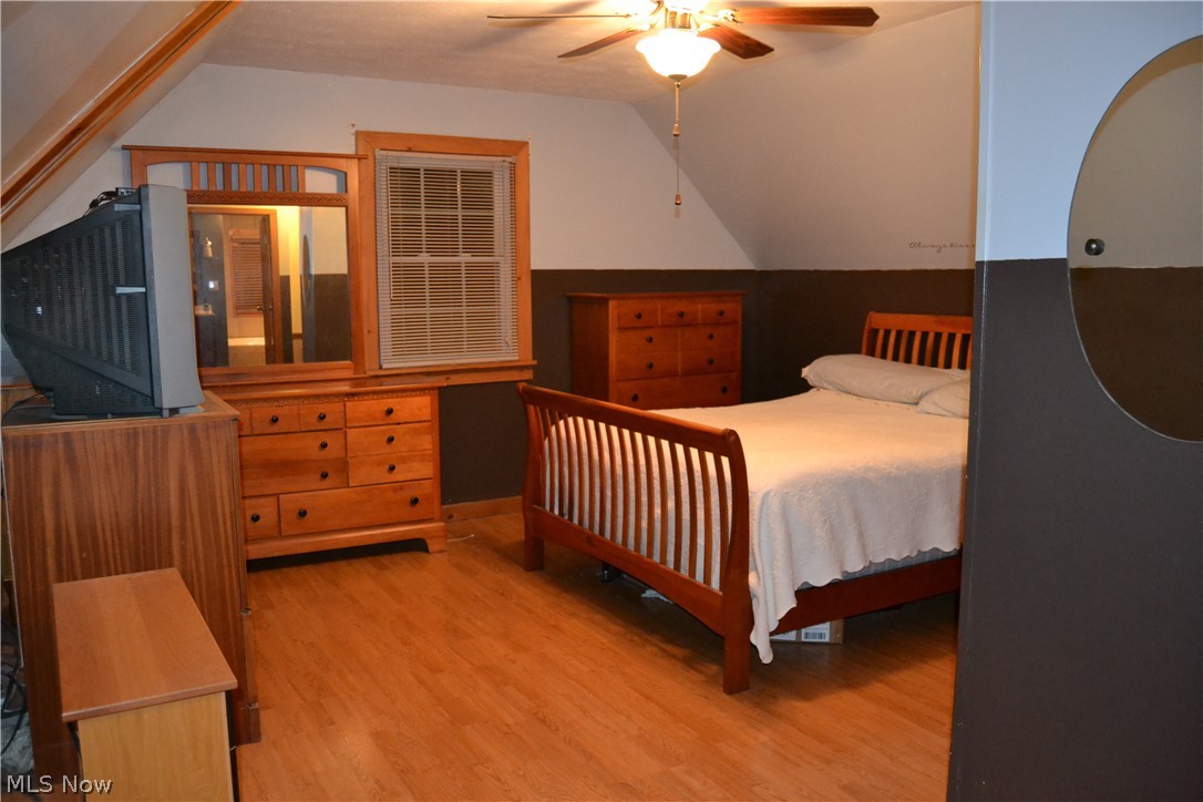 4864 Phillips Rice Road Cortland, OH 44410 - Photo 22 of 35 The second floor is exclusively reserved for the master bedroom with its ensuite. There is also a walk-in closet. Another beautiful ceiling light/fan helps the air circulate.
