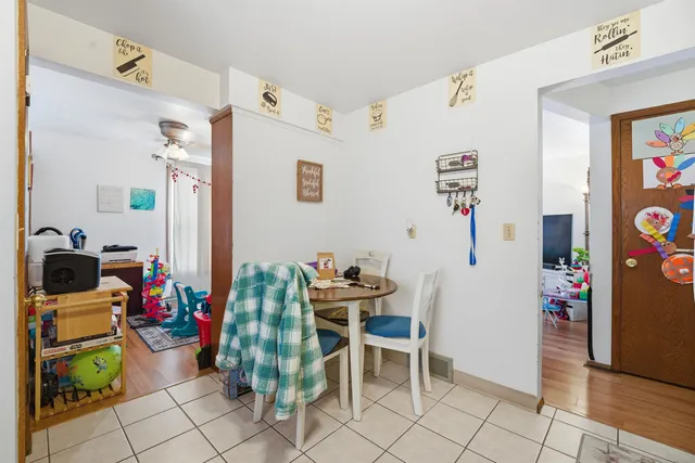 $274,900 | 2325 North Ballard Road, Appleton, WI 54911