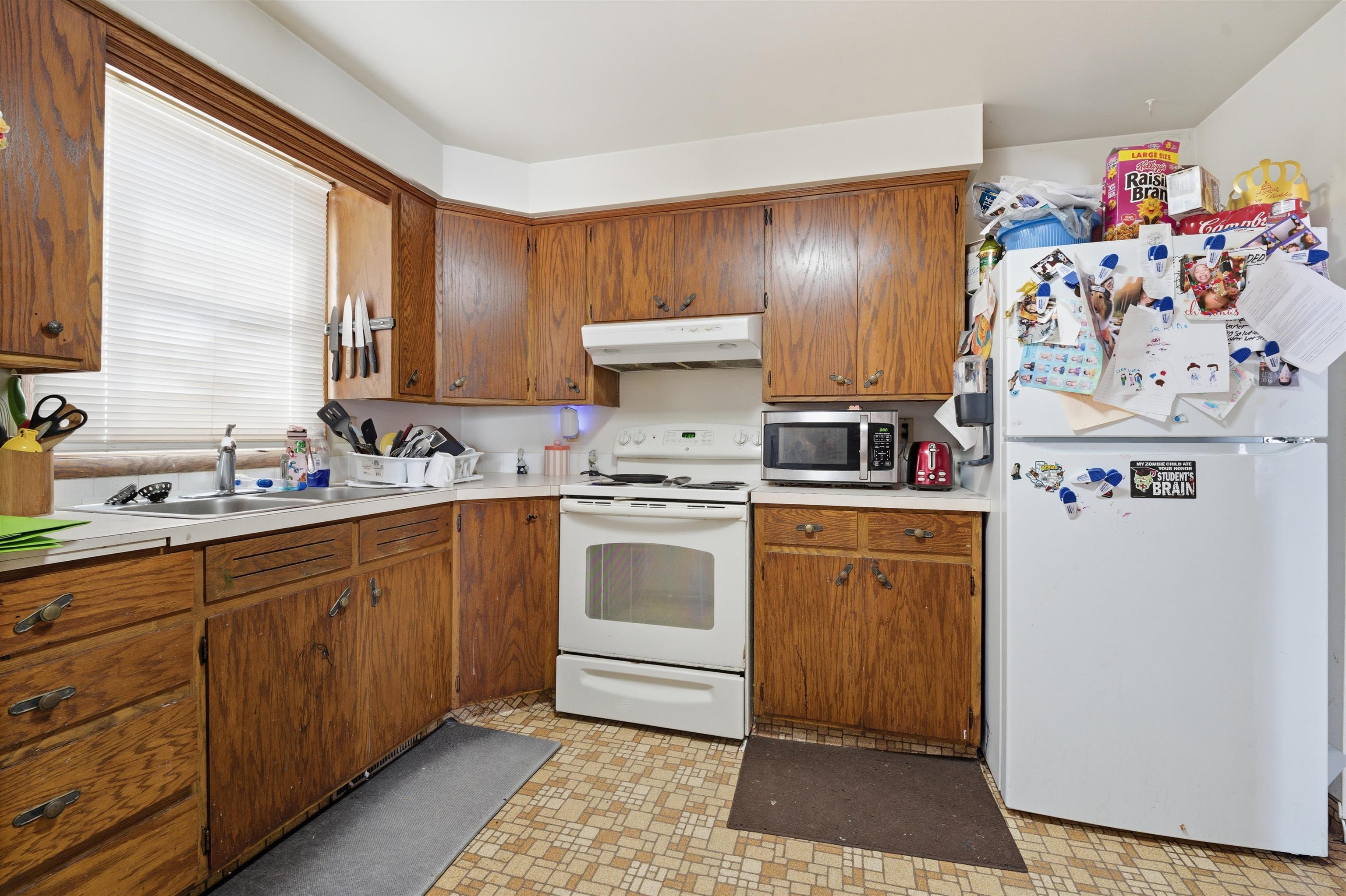 2325 North Ballard Road Appleton, WI 54911 - Photo 6 of 27