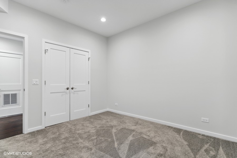 1220 West Roscoe Street Chicago, IL 60657 - Photo 27 of 35 a view of an empty room