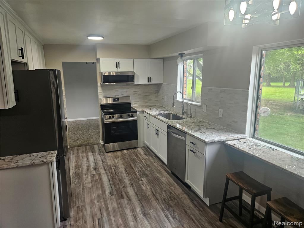 1210 Bay Ridge Highland, MI 48356 - Photo 4 of 25