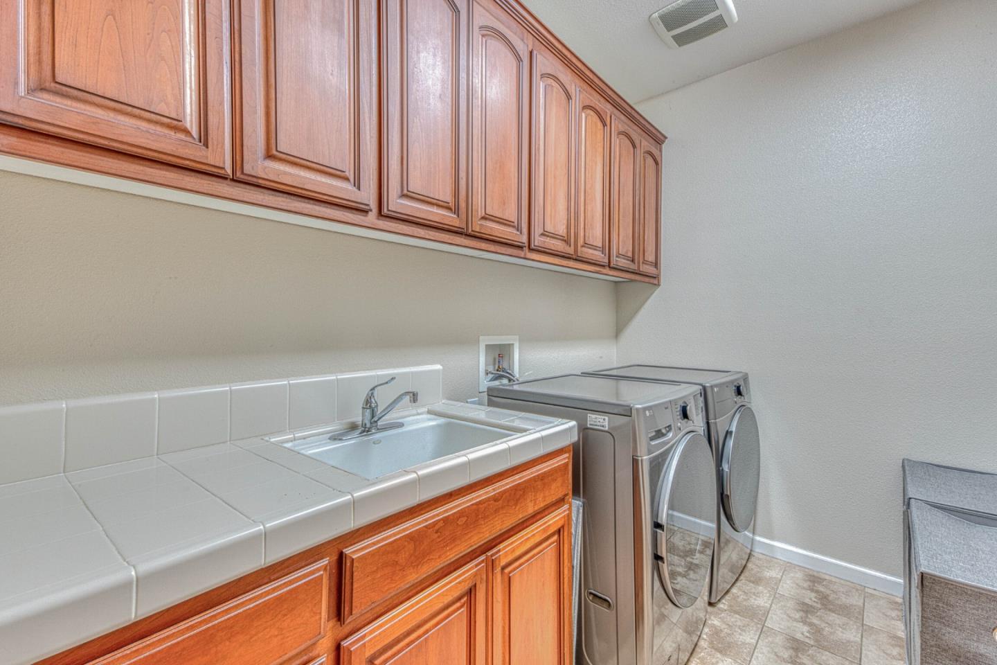 7271 Eagle Ridge Drive Gilroy, CA 95020 - Photo 44 of 62