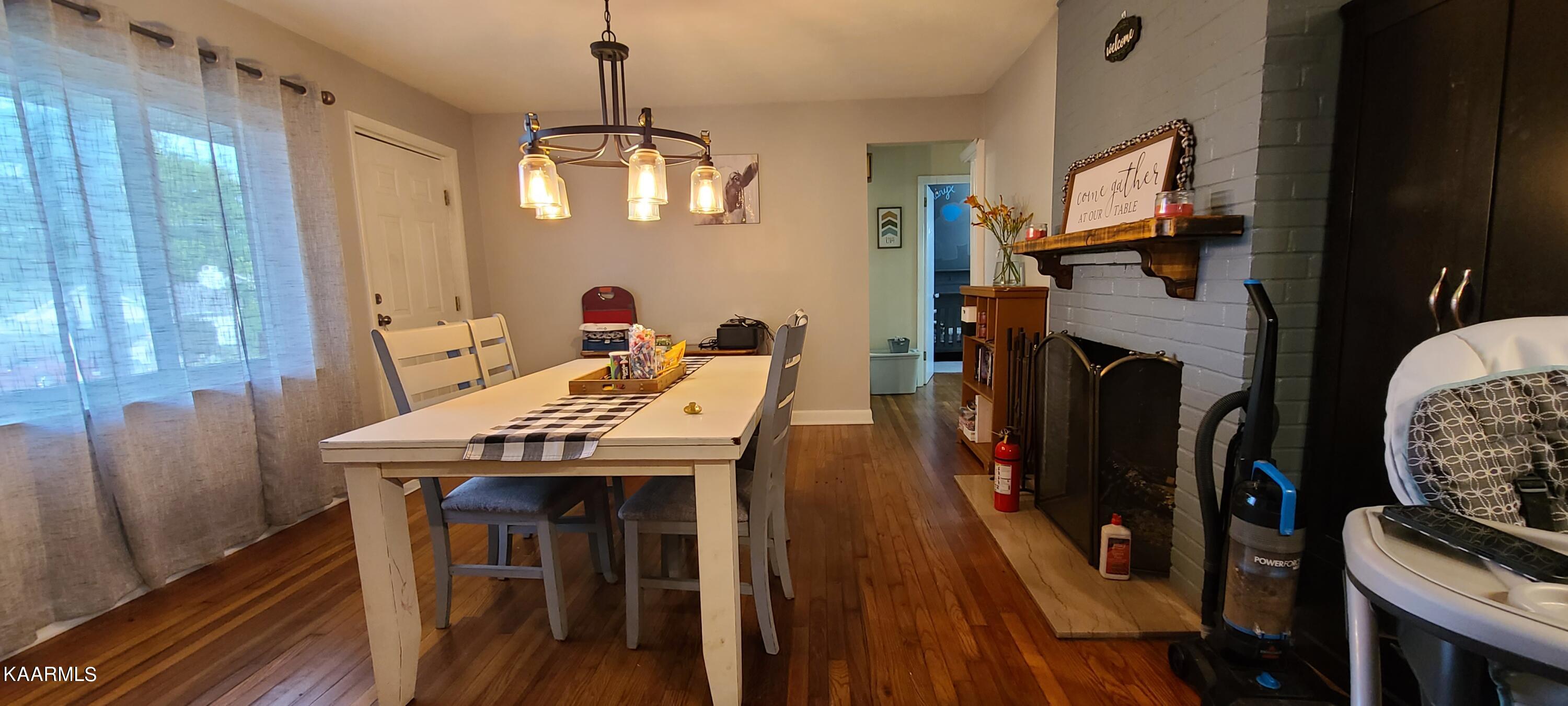 133 Tyson Road Oak Ridge, TN 37830 - Photo 11 of 19 20220612_190216