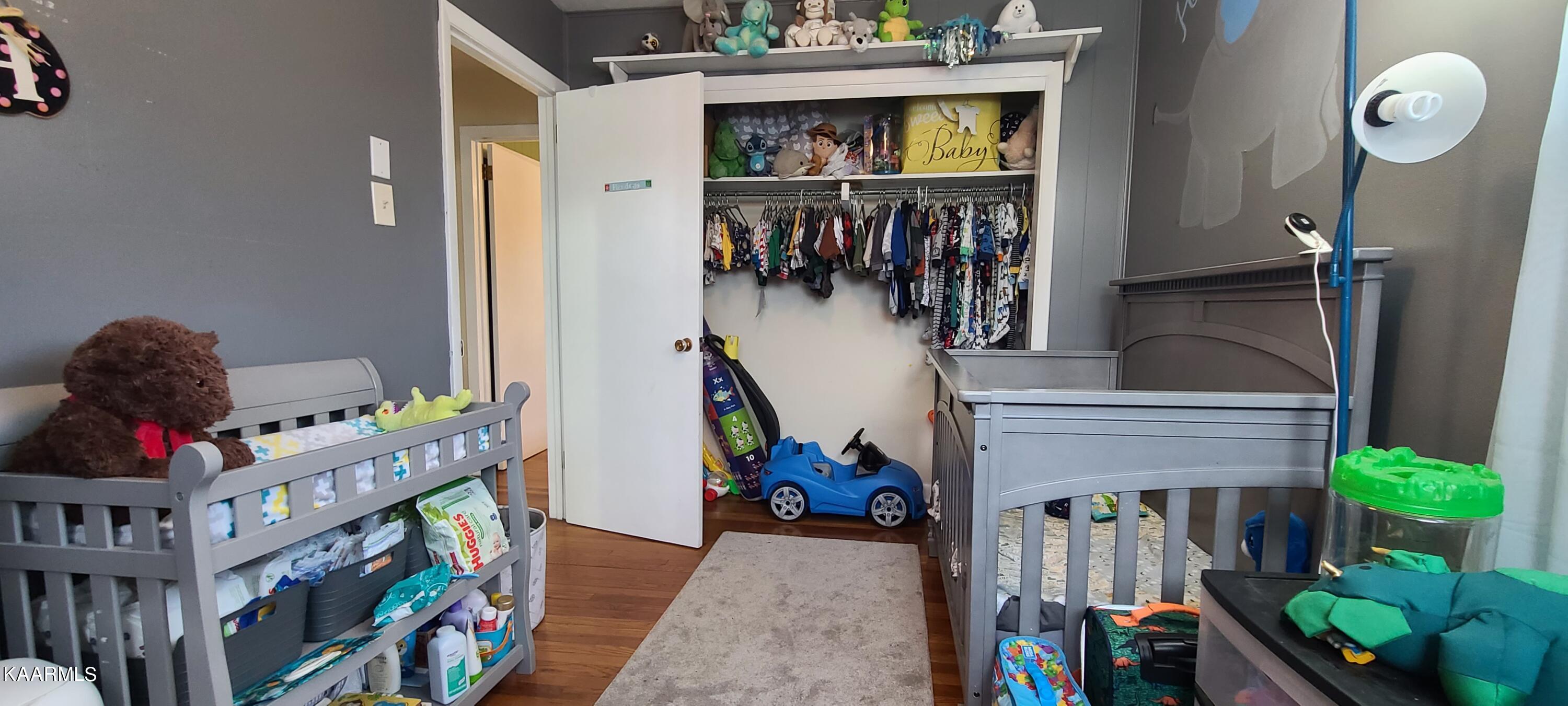 133 Tyson Road Oak Ridge, TN 37830 - Photo 5 of 19 20220612_185949