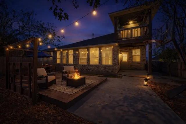 $725,000 | 212 Great Cir Cove, Austin, TX 78717