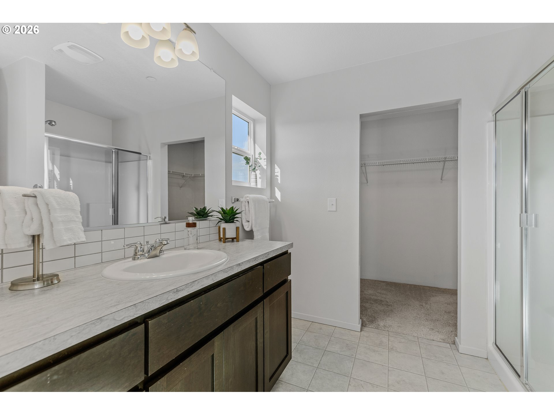 3631 Northeast Laurel Street Camas, WA 98607 - Photo 20 of 42 Attached Bathroom #1