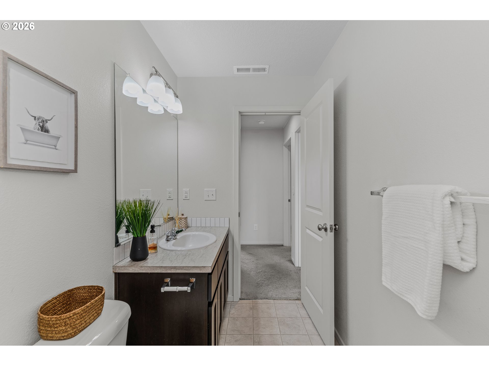 3631 Northeast Laurel Street Camas, WA 98607 - Photo 32 of 42 Bathroom