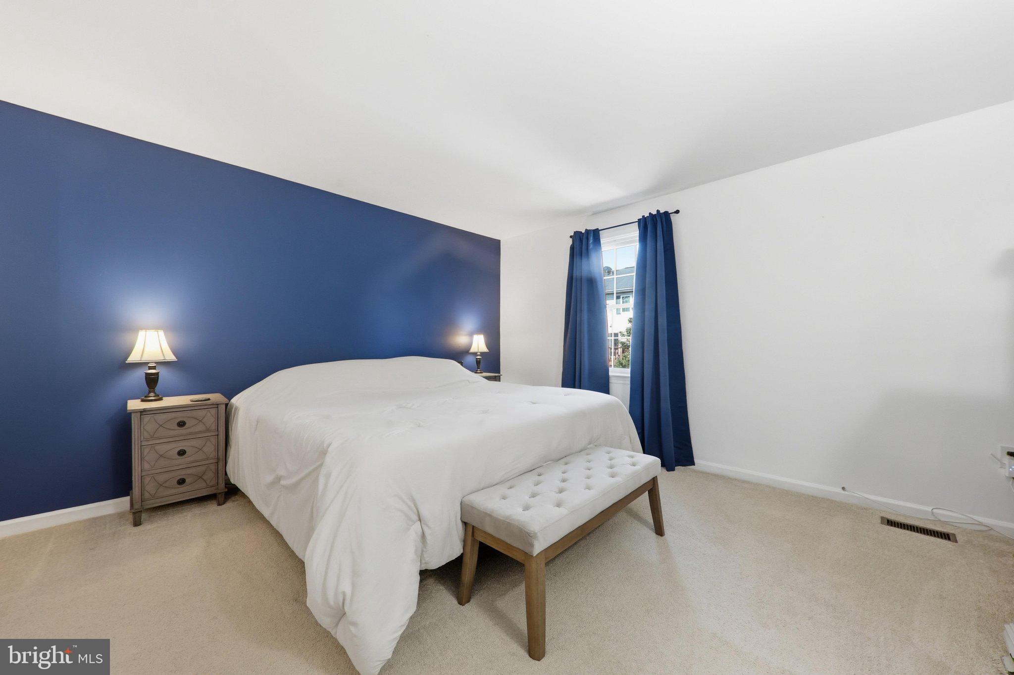 7998 Windsail Court Frederick, MD 21701 - Photo 19 of 38 Primary Bedroom