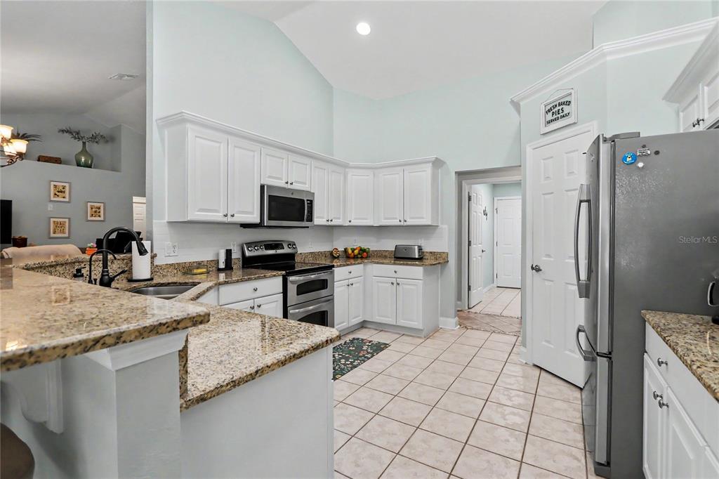 5898 Southwest 89th Place Ocala, FL 34476 - Photo 6 of 25