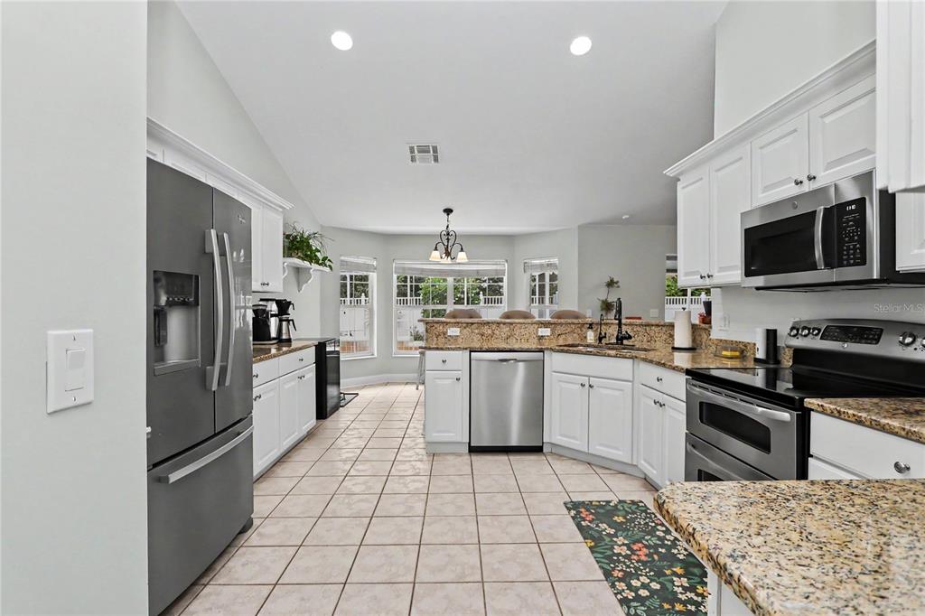 5898 Southwest 89th Place Ocala, FL 34476 - Photo 7 of 25