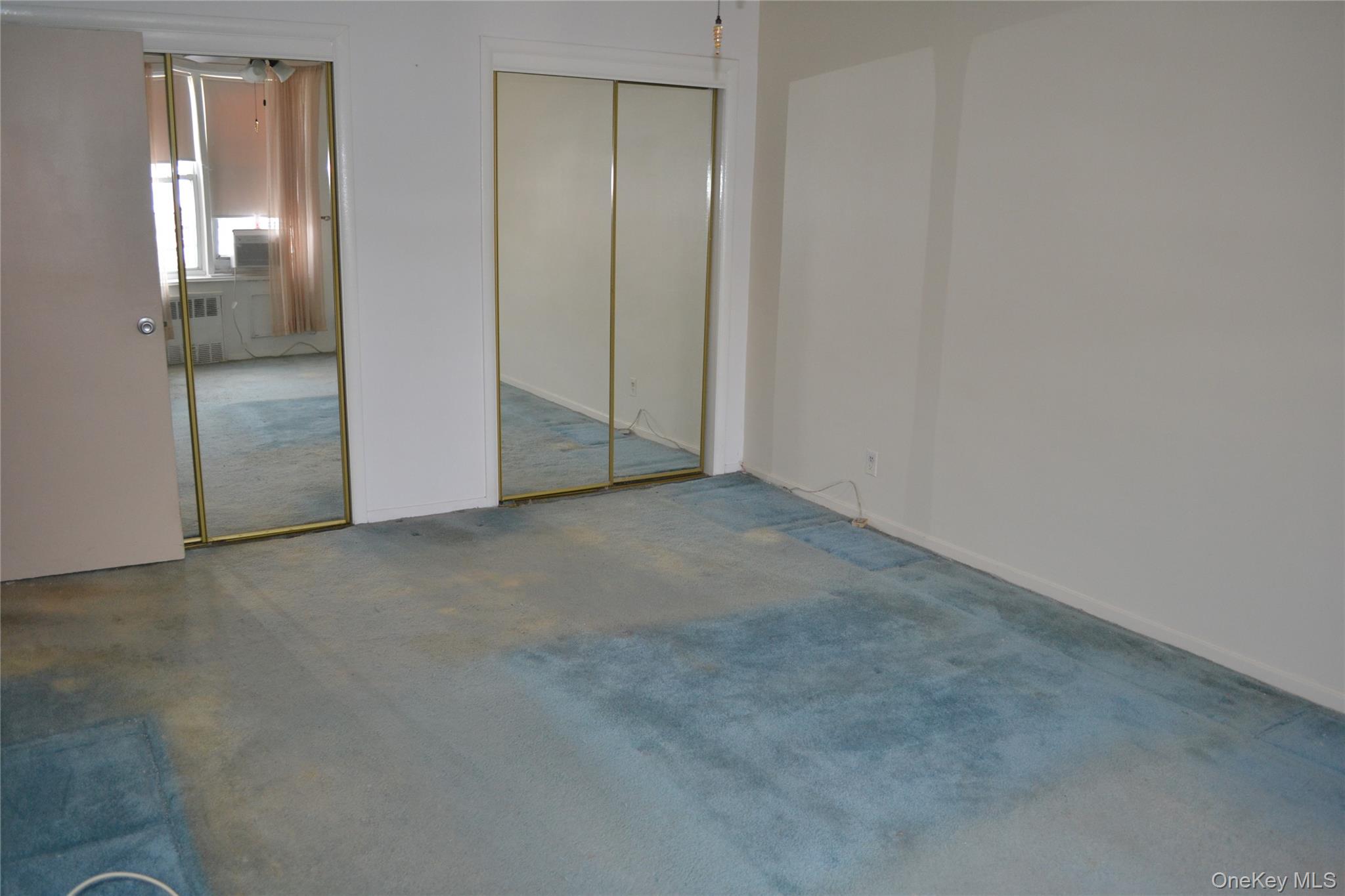 245 Rumsey Road, Unit 6X Yonkers, NY 10701 - Photo 14 of 27 With old carpeting - credit for new available.