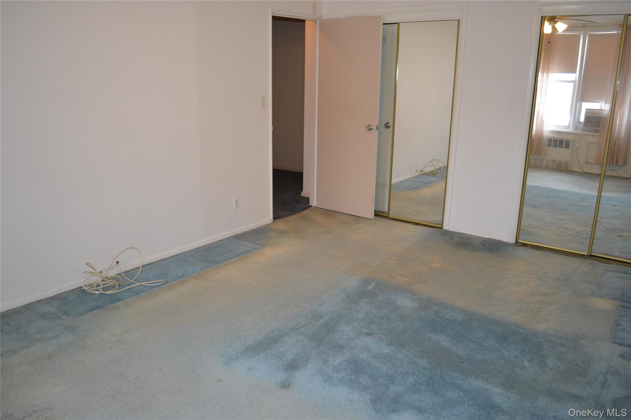 245 Rumsey Road, Unit 6X Yonkers, NY 10701 - Photo 15 of 27 With old carpeting - credit for new available.
