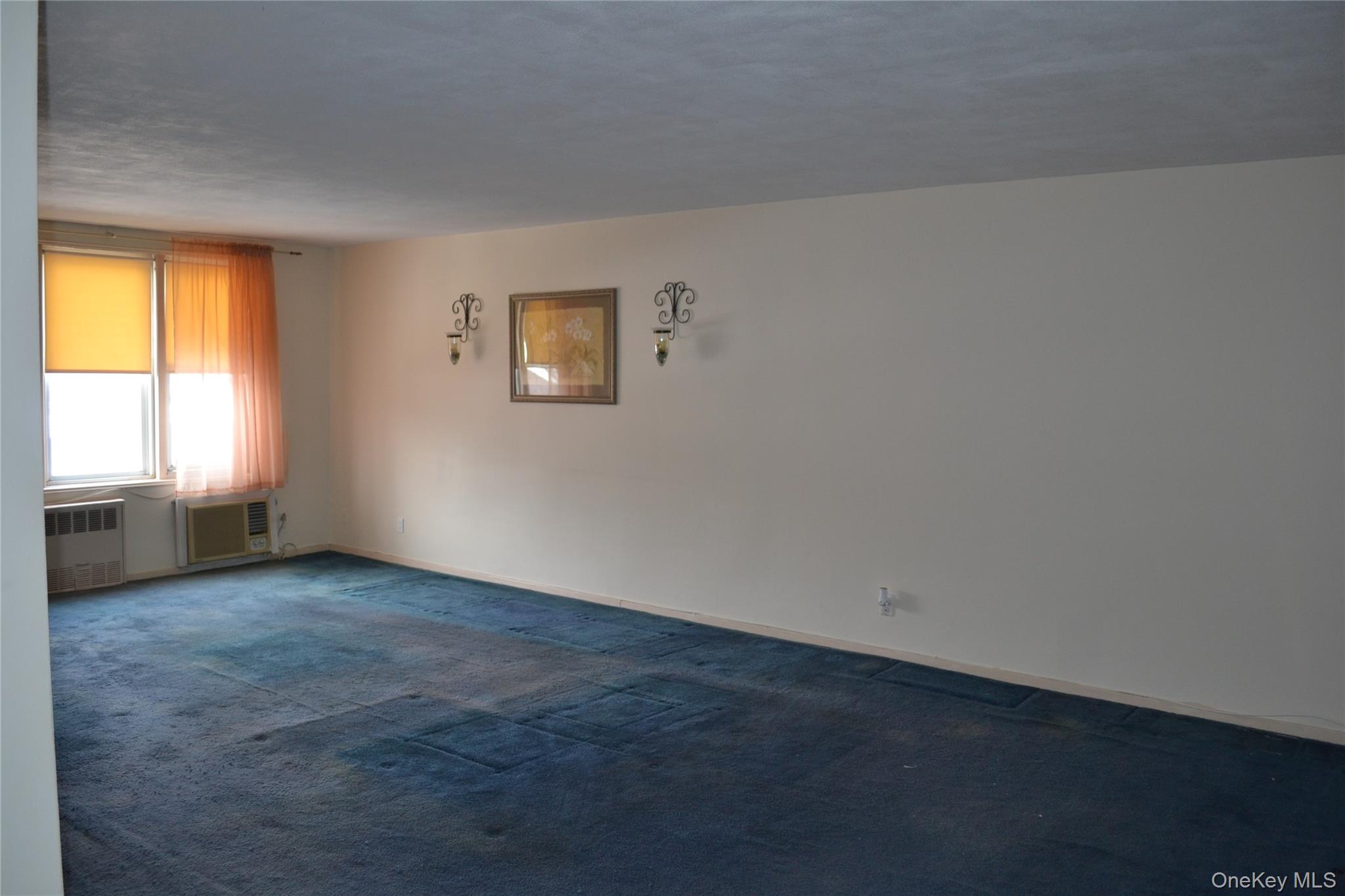 245 Rumsey Road, Unit 6X Yonkers, NY 10701 - Photo 16 of 27 With old carpeting - credit for new available.