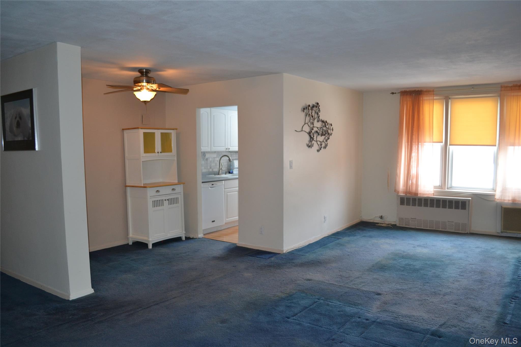 245 Rumsey Road, Unit 6X Yonkers, NY 10701 - Photo 20 of 27 With old carpeting - credit for new available.
