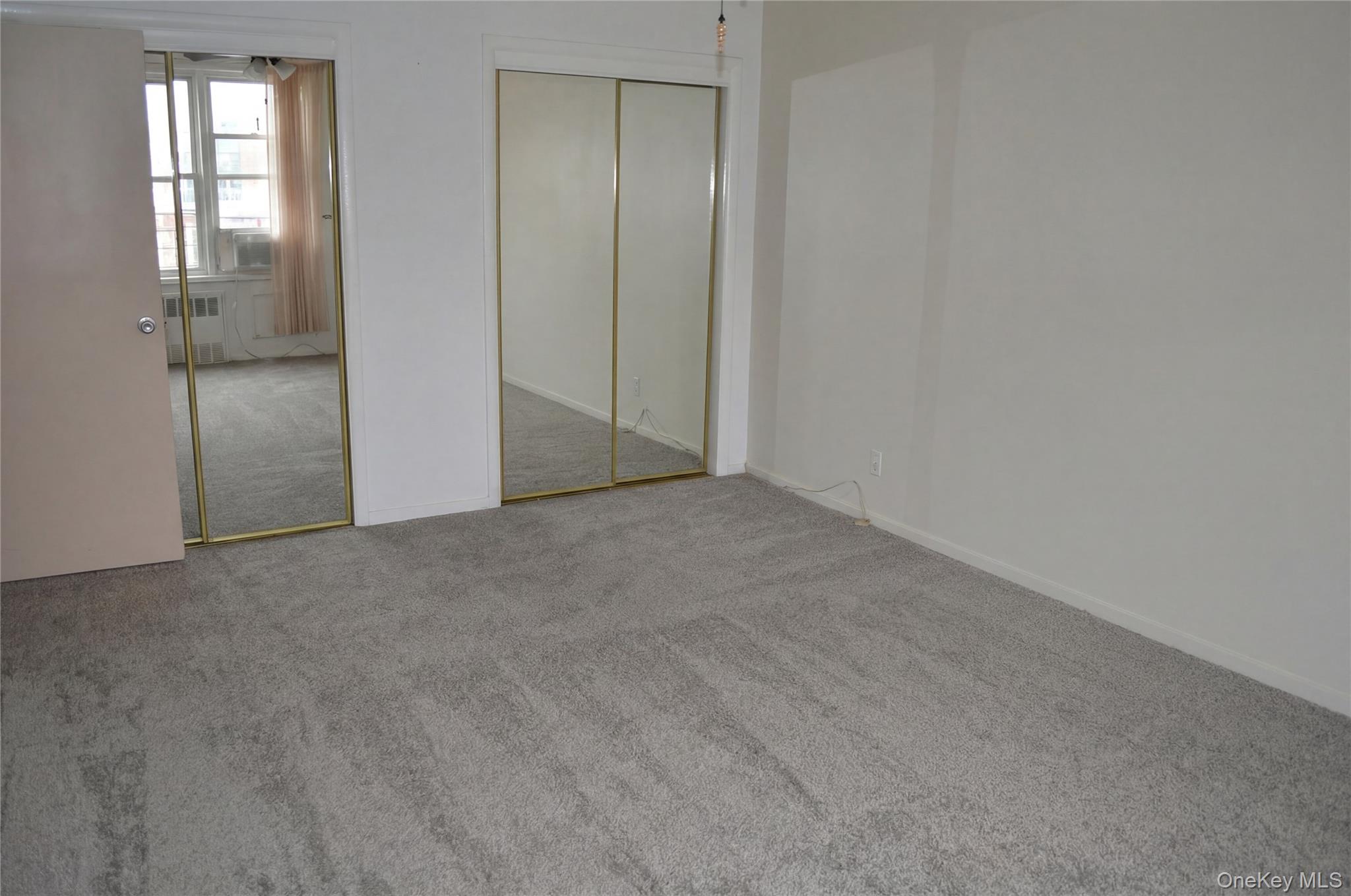 245 Rumsey Road, Unit 6X Yonkers, NY 10701 - Photo 5 of 27 Virtual Picture with "new" carpeting.