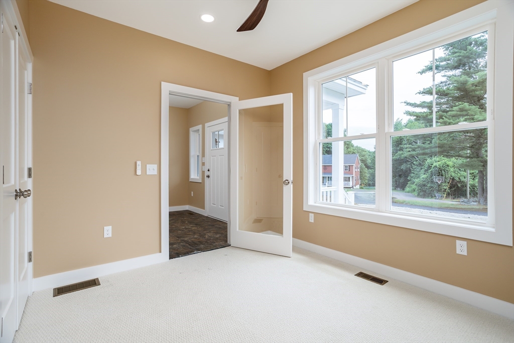 2 Elm Street Westminster, MA 01473 - Photo 5 of 42