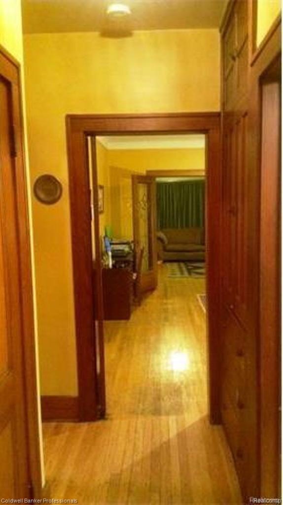 961 Nottingham Road Grosse Pointe, MI 48230 - Photo 8 of 12 GetMedia (6).jpg