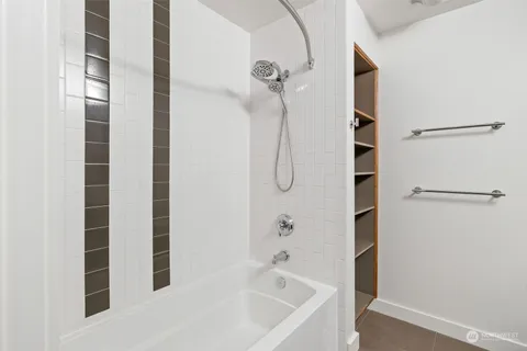 $479,000 | 910 Lenora Street, Unit S304, Seattle, WA 98121