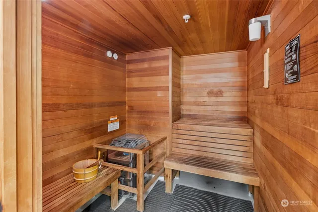 $479,000 | 910 Lenora Street, Unit S304, Seattle, WA 98121