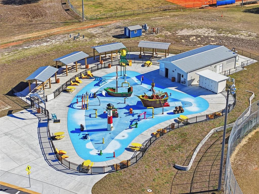 14322 Nugent Circle Spring Hill, FL 34609 - Photo 19 of 68