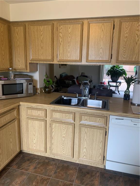 214 Shady Ridge Drive Monroeville, PA 15146 - Photo 3 of 17 Gallery Image 3