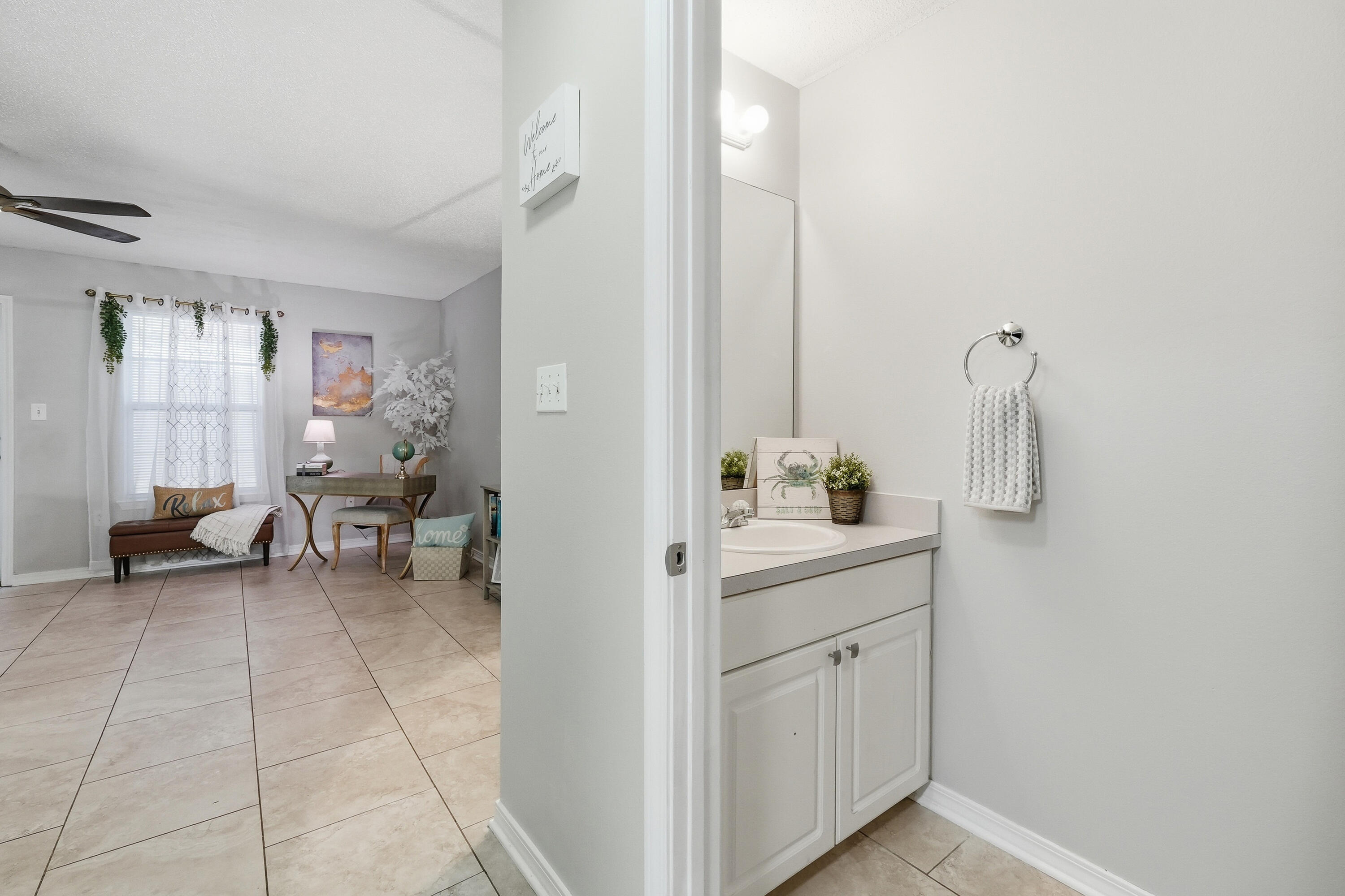 481 Keystone Road Mary Esther, FL 32569 - Photo 15 of 35 a view of bathroom with dual sinks