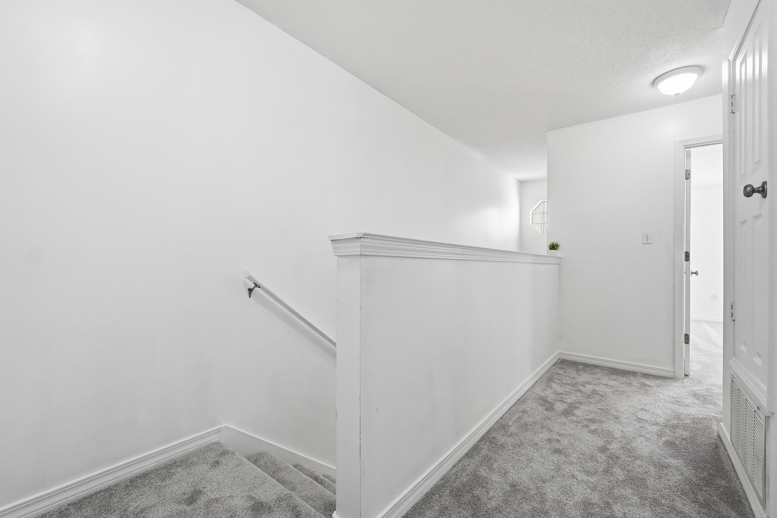 481 Keystone Road Mary Esther, FL 32569 - Photo 19 of 35 a view of small space