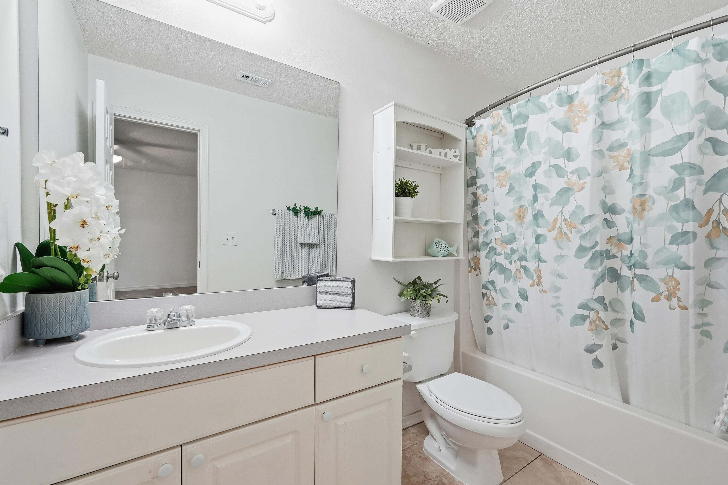 481 Keystone Road Mary Esther, FL 32569 - Photo 24 of 35 a bathroom with a sink toilet and shower