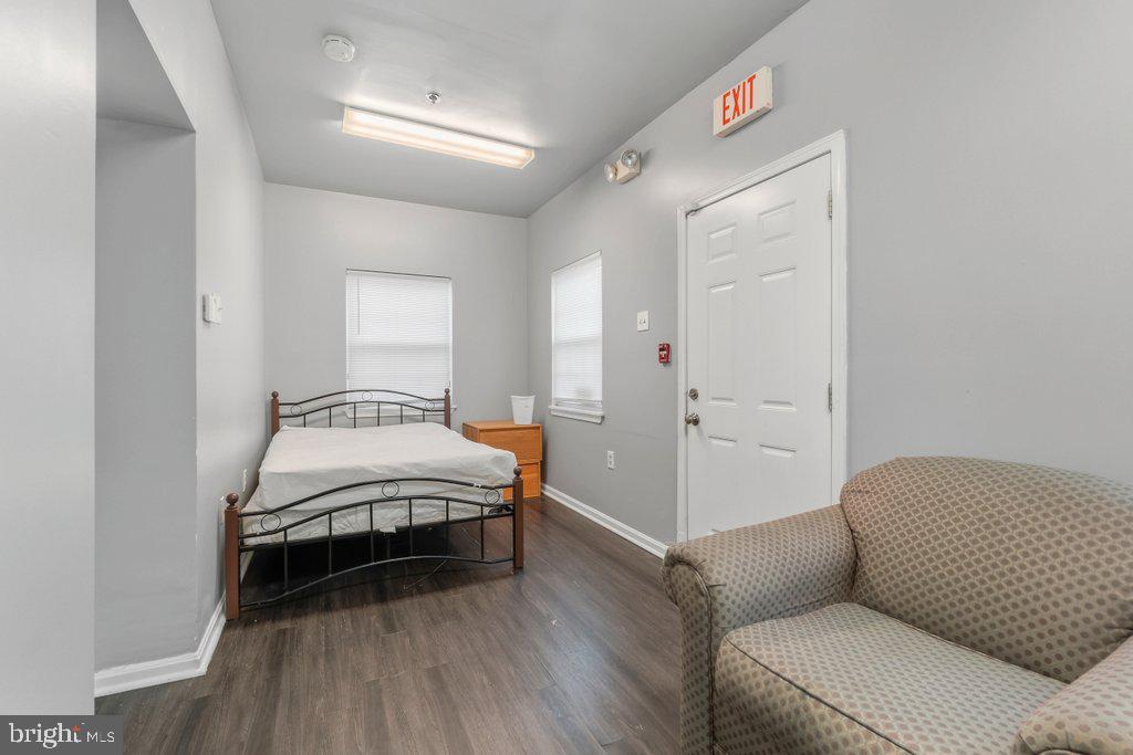 3921 Old York Road Baltimore, MD 21218 - Photo 13 of 23