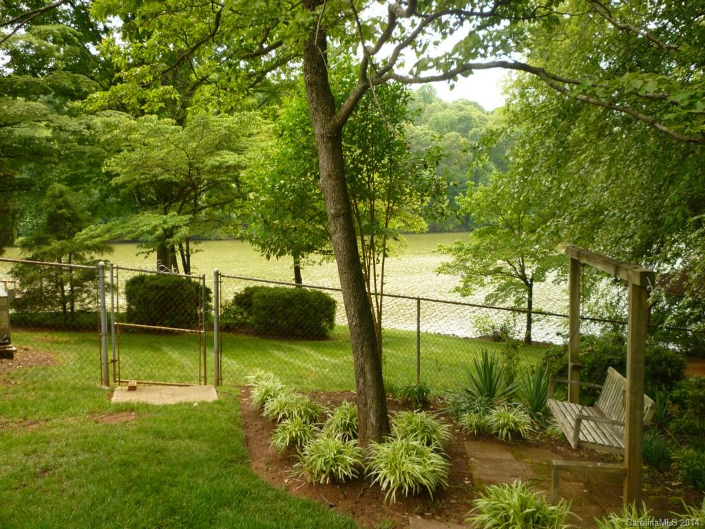 11101 Windy Grove Road Charlotte, NC 28278 - Photo 4 of 19 Gallery Image 4