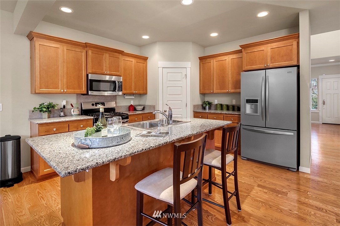 3806 226th Street Southeast Bothell, WA 98021 - Photo 6 of 22