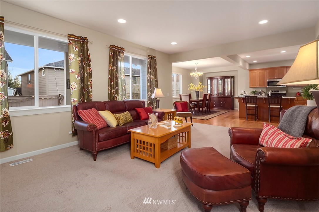3806 226th Street Southeast Bothell, WA 98021 - Photo 8 of 22