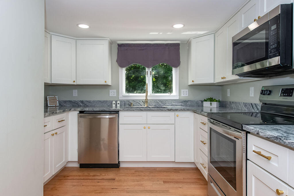 14 Ruth Street Sanford, ME 04073 - Photo 13 of 33 _DSC5319