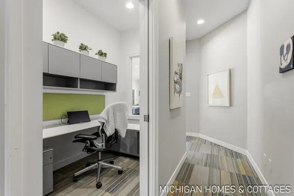 $2,150,000 | 6700 Ratcliff Drive, Holland, MI 49423