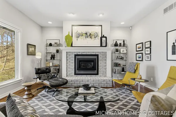 $2,150,000 | 6700 Ratcliff Drive, Holland, MI 49423