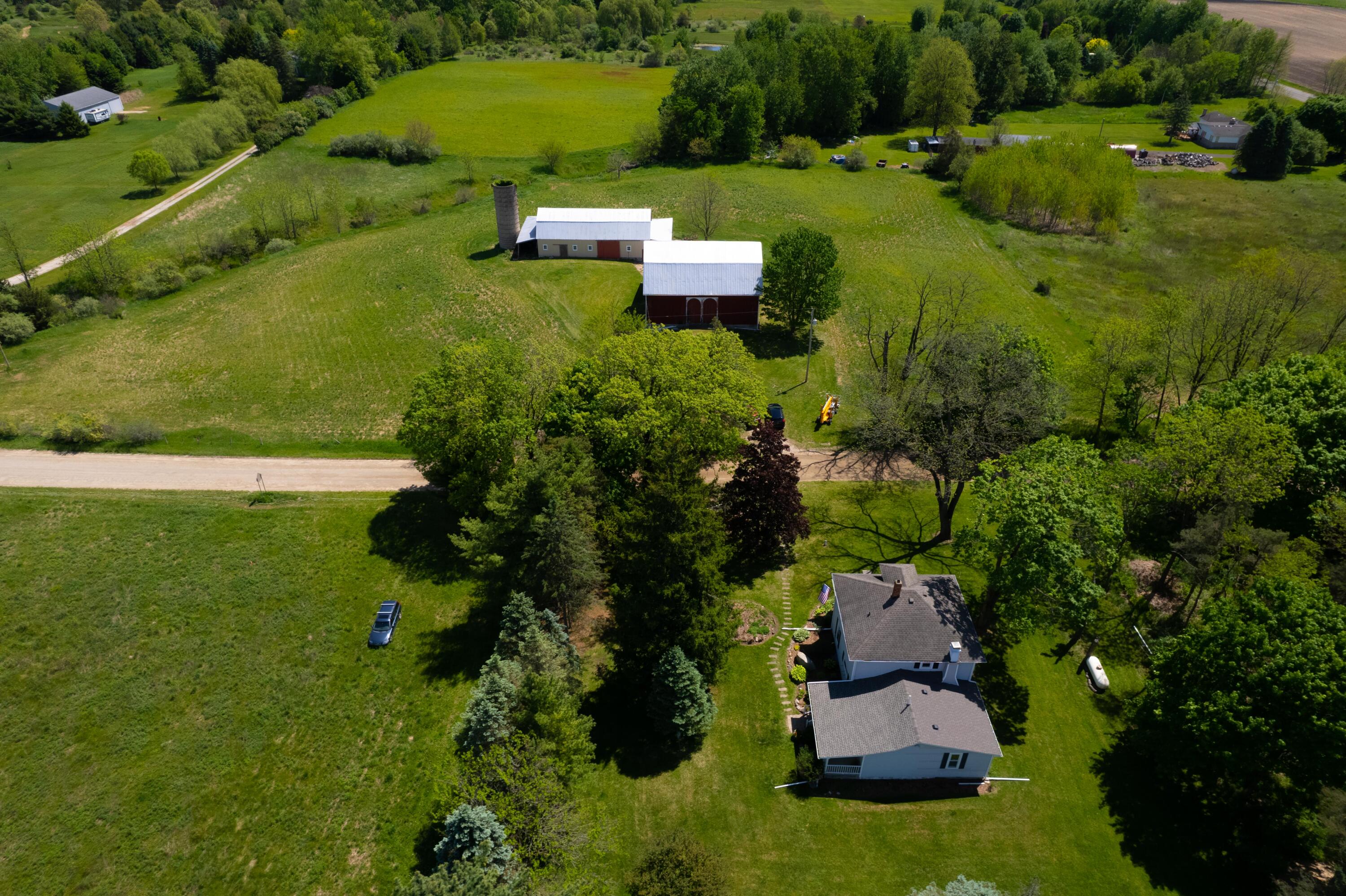 15610 Arnold Road Gregory, MI 48137 - Photo 86 of 90 Drone house and barns