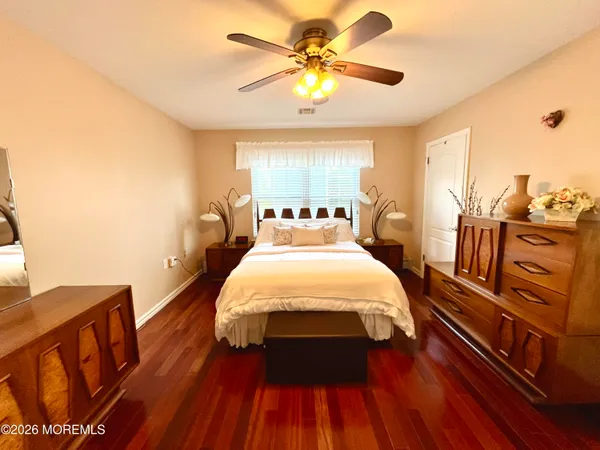 $395,000 | 106 Chesterfield Lane, Toms River, NJ 08757