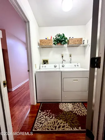$395,000 | 106 Chesterfield Lane, Toms River, NJ 08757