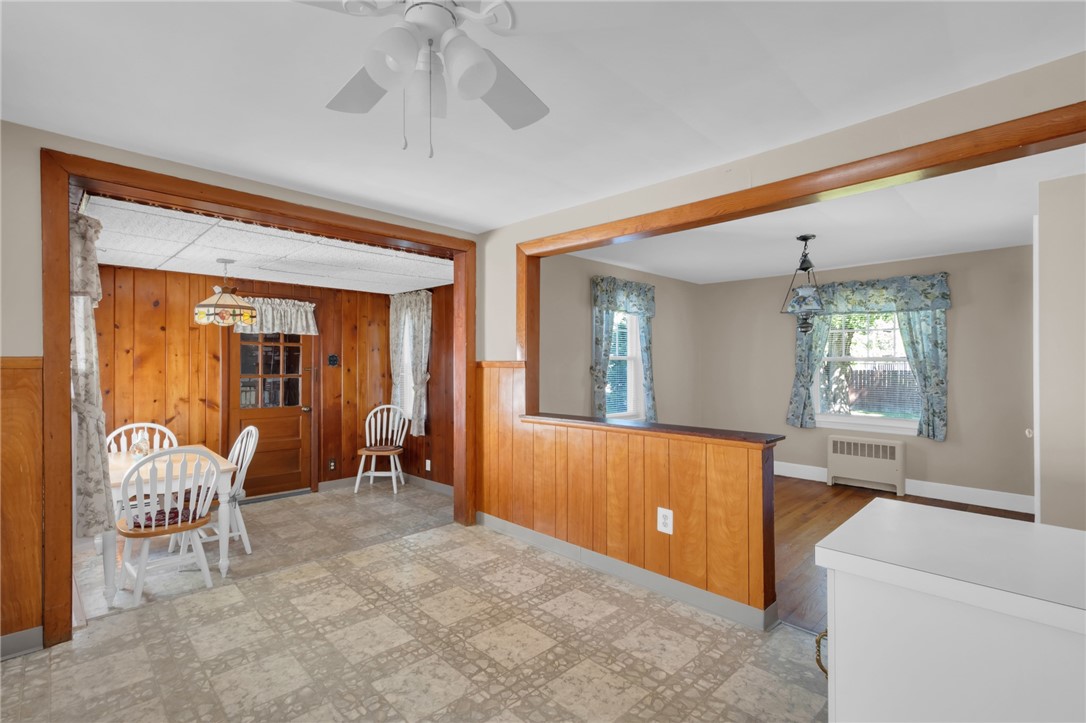 216 Riverside Avenue Warwick, RI 02889 - Photo 12 of 30
