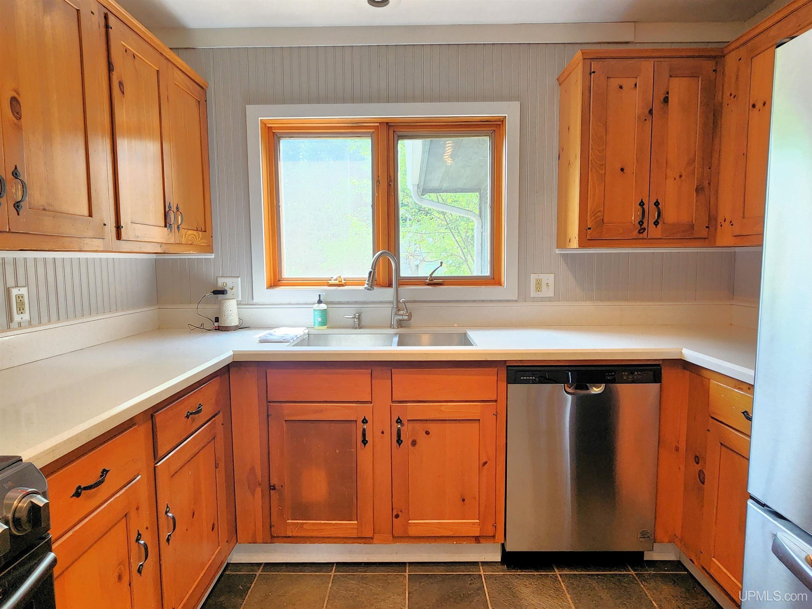 16224 Poor Farm Road Lanse, MI 49946 - Photo 19 of 92 Gallery Image 19