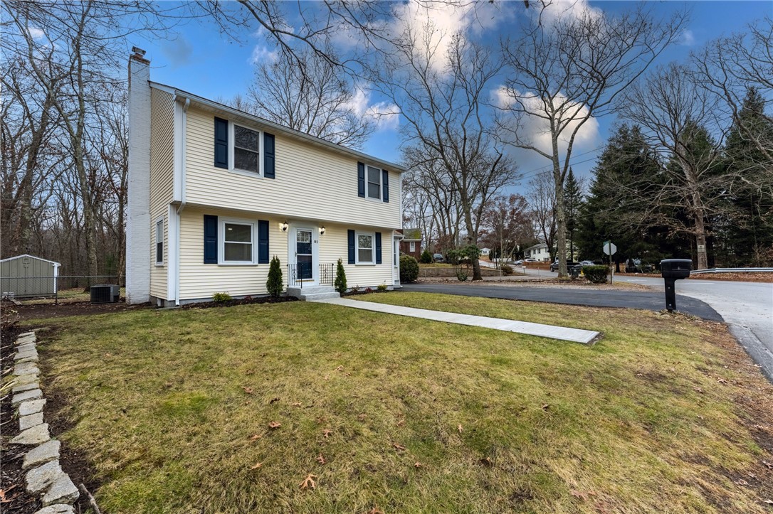81 Whipple Road Smithfield, RI 02917 - Photo 3 of 47