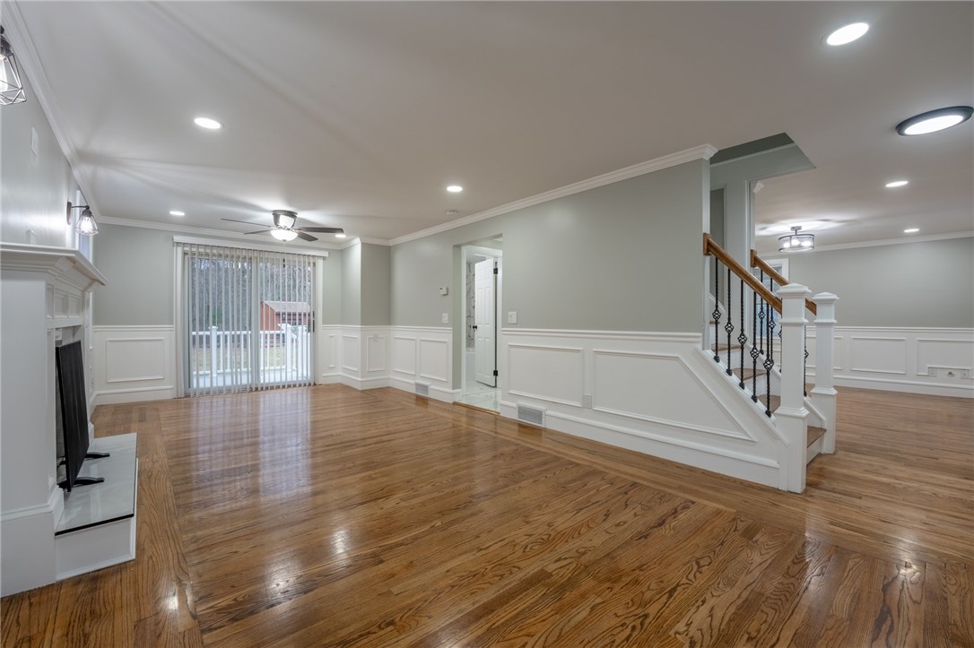 81 Whipple Road Smithfield, RI 02917 - Photo 7 of 47