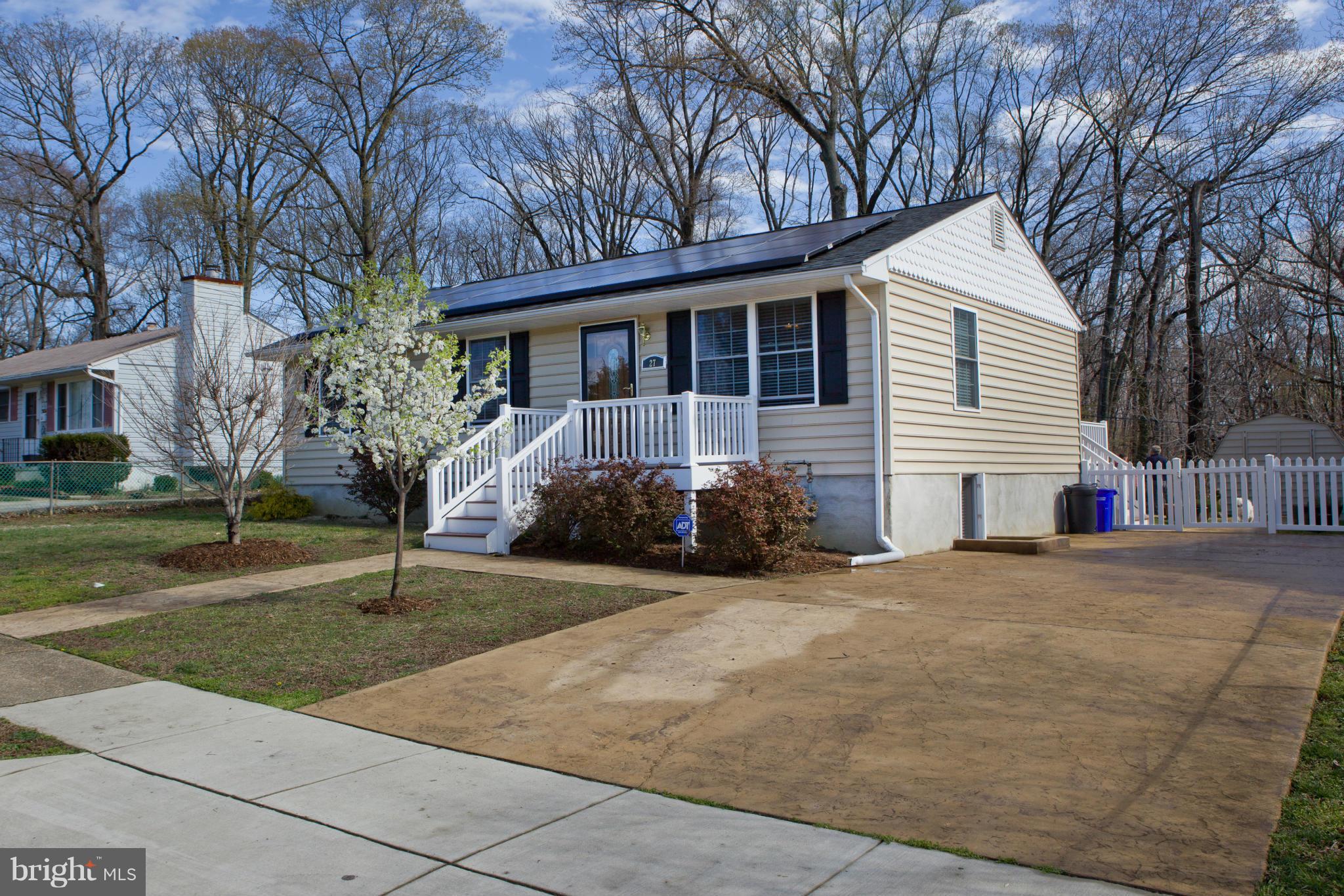 27 Alder Road Annapolis, MD 21403 - Photo 1 of 26 Exterior (Front)