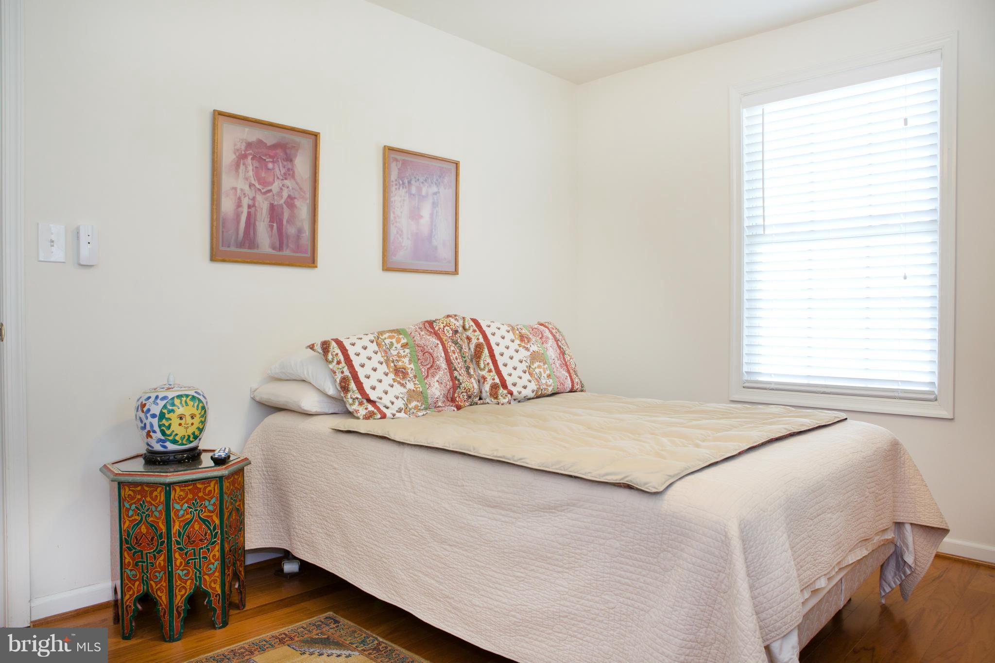27 Alder Road Annapolis, MD 21403 - Photo 13 of 26 Bedroom 2