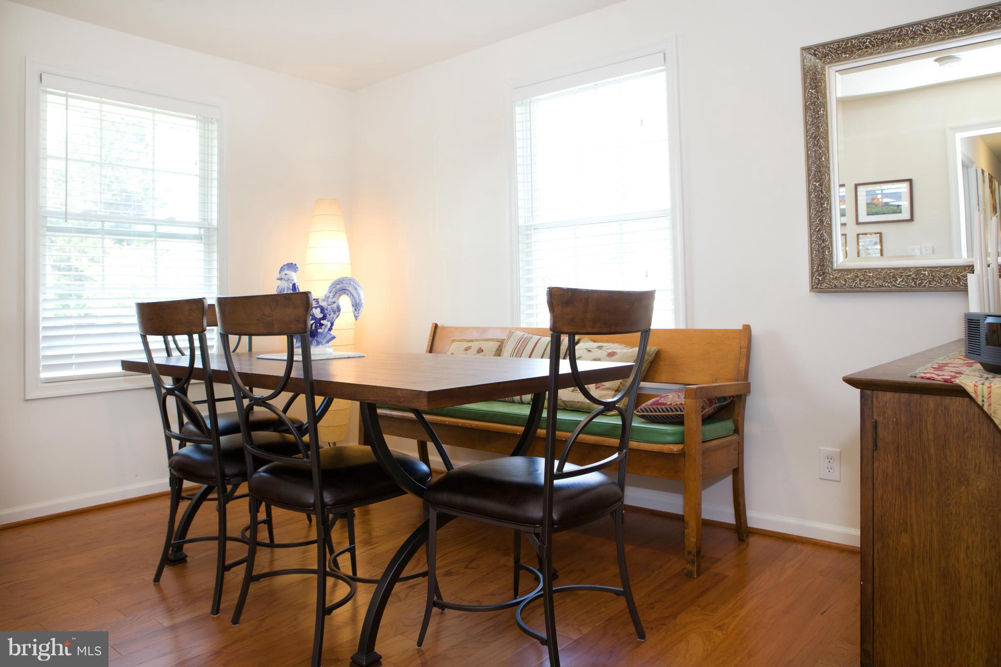 27 Alder Road Annapolis, MD 21403 - Photo 14 of 26 Bedroom 3